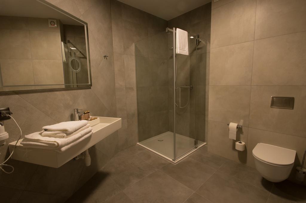Rezydencja Sosnowa Luxury Hotel Janów Lubelski Eksteriør billede