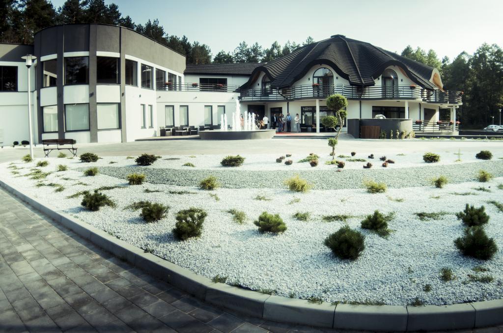 Rezydencja Sosnowa Luxury Hotel Janów Lubelski Eksteriør billede